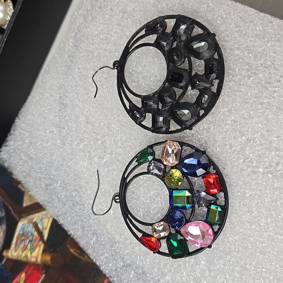 Colorful Fuax Gemstone Black Tone  Big  Earrings - Picture 8 of 17